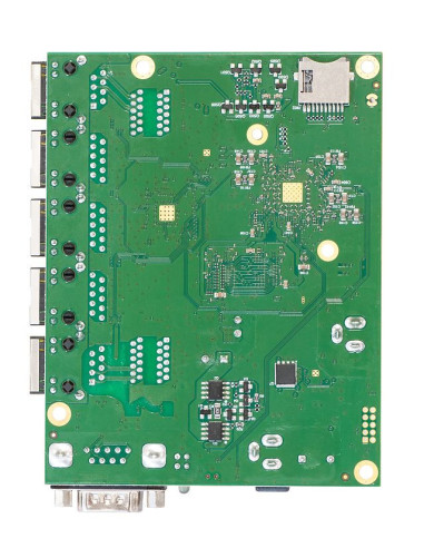 MikroTik RouterBOARD Quad Core 716MHz 5-Port Gigabit Ethernet Router
