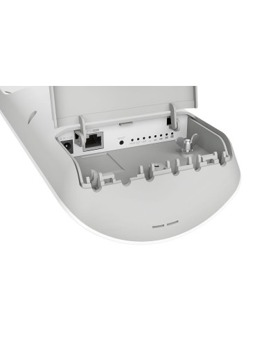MikroTik mANTBox 600MHz 2.4GHz 12dBi Long Range Base Station