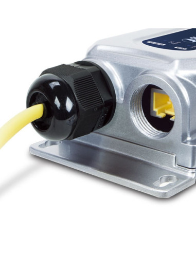 PLANET IPOE-175S Industrial IP67 802.3bt PoE++ Splitter (DC 12V, -40~75 degrees C)