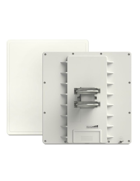 RB911G-5HPacD-QRT MikroTik QRT 5GHz 24dBi Panel