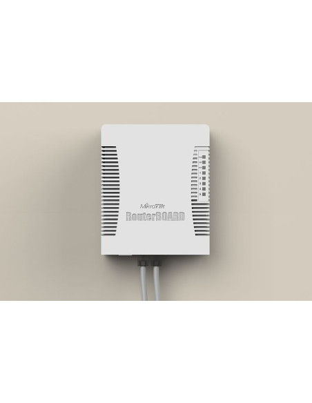 MikroTik RouterBOARD hEX PoE 5-Port RJ45 + 1-Port SFP Gigabit Router