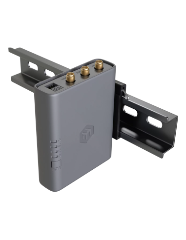 Mikrotik EC25-EU&KNe|Mikrotik EC25-EU&KNe Compact Industrial LTE Gateway with GNSS BLE PoE and MIMO for Automation & IoT Applica